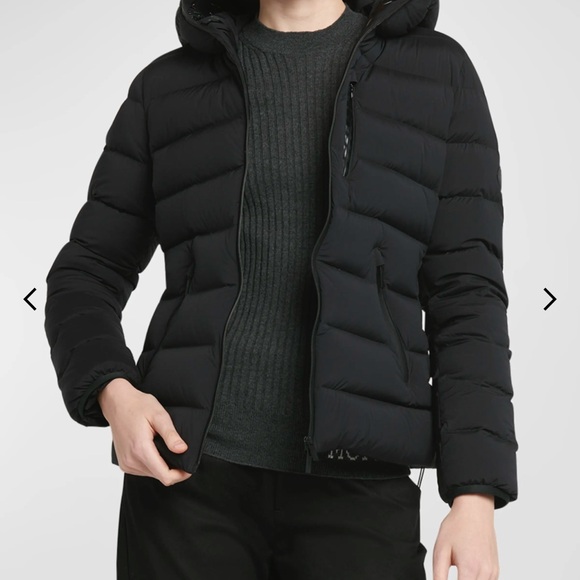 Moncler Herbe Stretch Nylon Hooded Puffer Jacket - Picture 9 of 12